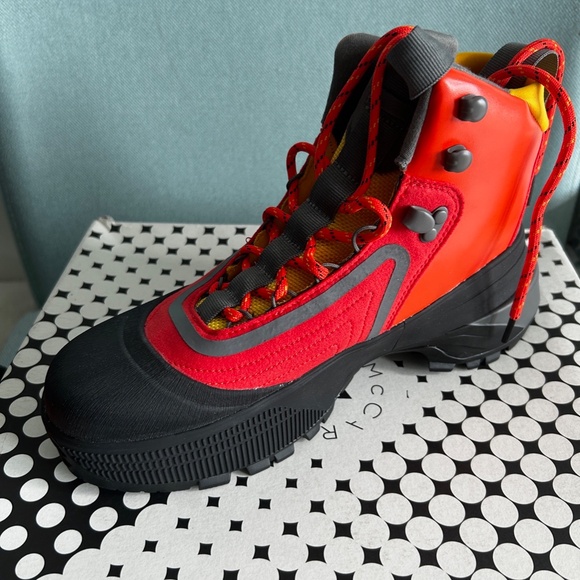 Adidas by Stella McCartney Terrex hiking boots - Picture 3 of 10